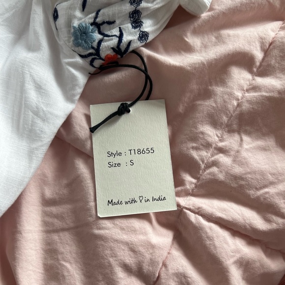 Size small kids top dressy top with flowers on sleeves and flowers on front - Picture 5 of 5